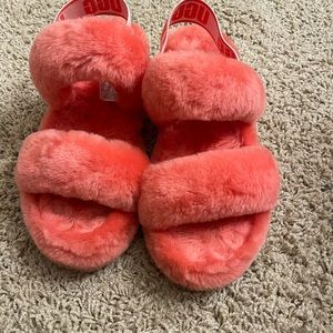 UGG OH YEAH SANDALS!!